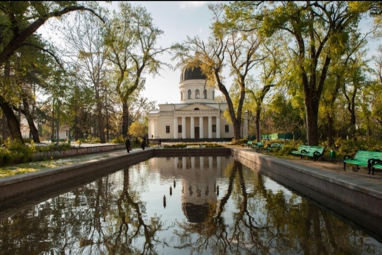 Ultracentral Armeneasca street Chisinau Exterior foto